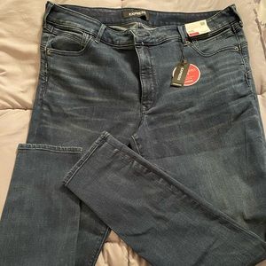 Women’s Express Jeans- brand new